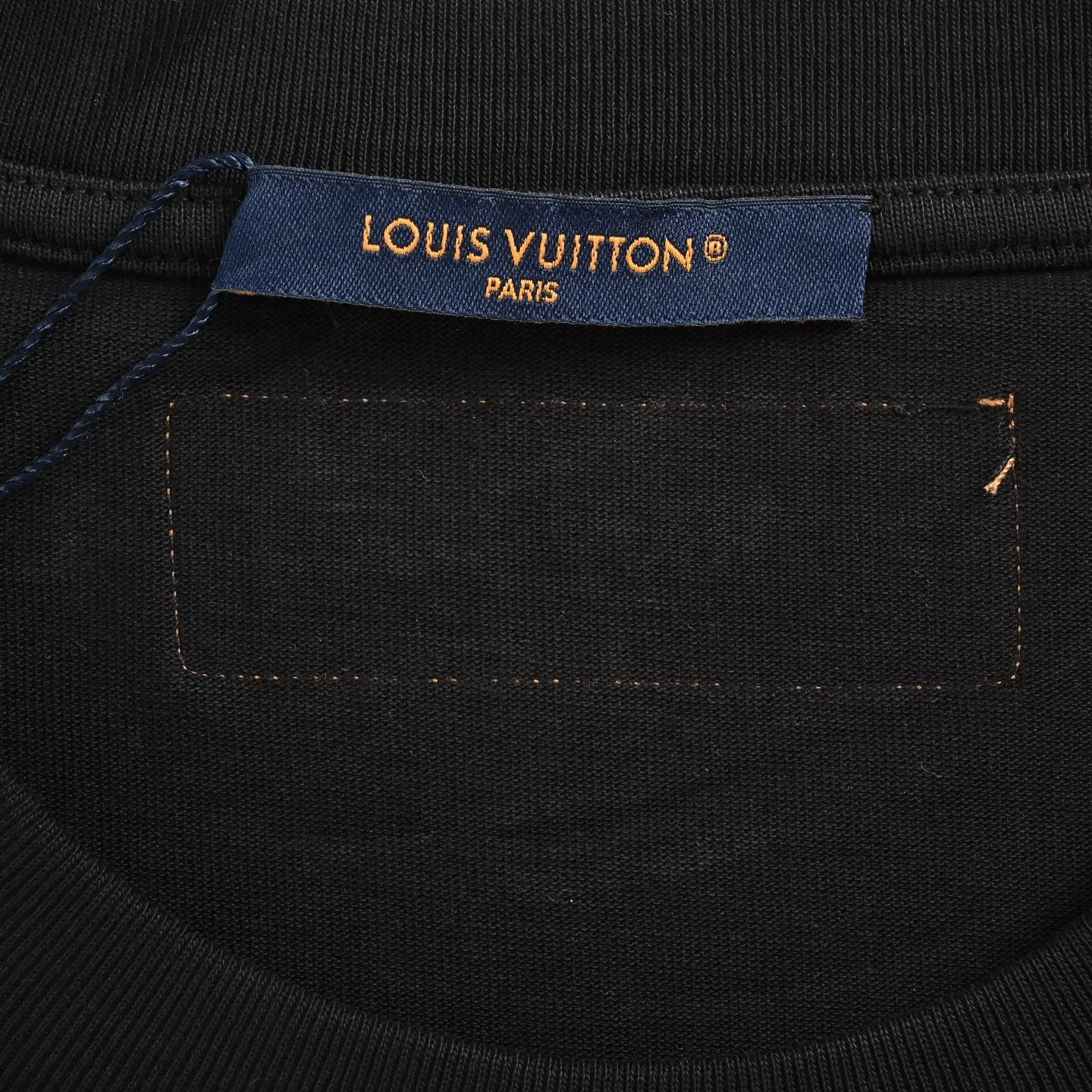 Louis Vuitton/
